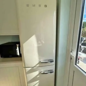 SMEG Bottom Freezer Refrigerator