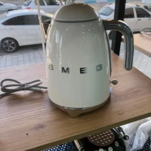 Smeg Retro Style Electric Kettle